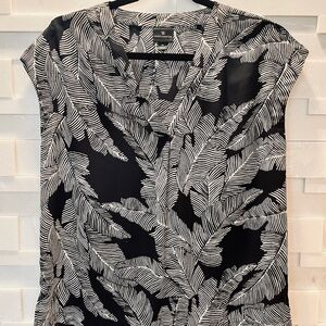 Worthington Black Palm Leaves Print Blouse Casual - Women’s M